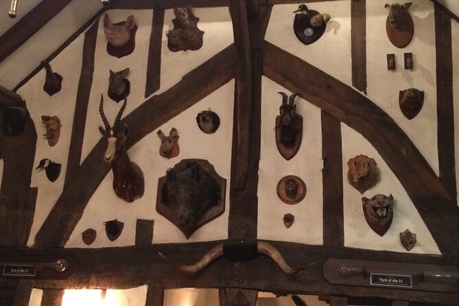 J & M York City Walking Tours - Starting at Constantine and York Minster