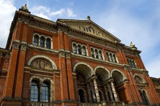 Kensington Private 4h Tour Including The Victoria & Albert Museum - Key points to know before booking