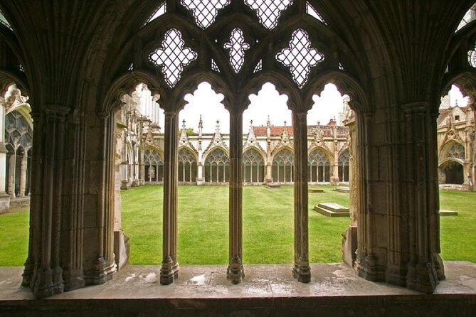 Leeds Castle Canterbury and Dover Private Tour from London - Canterbury Cathedral and the story of Thomas Becket