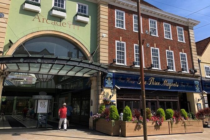 Letchworth Garden City: Self-Guided History Puzzle Walk - Broadway Gardens and Howard’s original vision
