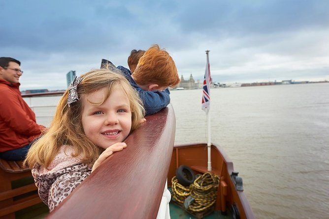 Liverpool: 50-Minute Mersey River Cruise - Onboard comfort and the best time to go