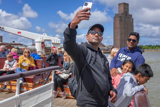 Liverpool: River Cruise & Sightseeing Bus Tour - Stop 1: Pier Head and the waterfront