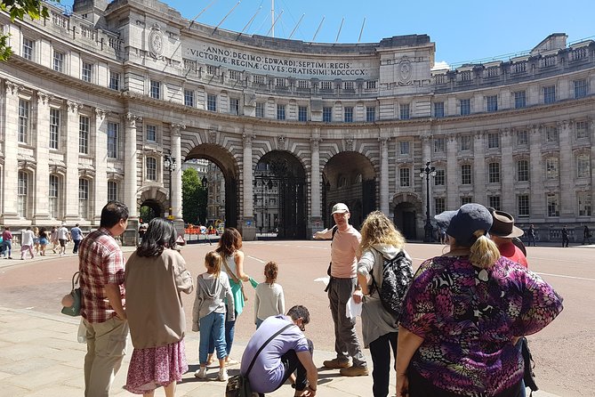 London 30 Top Sights with Fun Local Guide - London Bridge and the final skyline