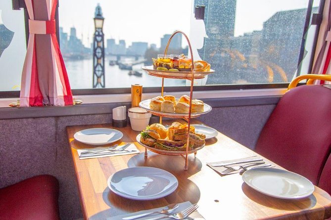 London Afternoon Tea Bus and Panoramic Tour on Lower Deck - Charing Cross and Trafalgar Square