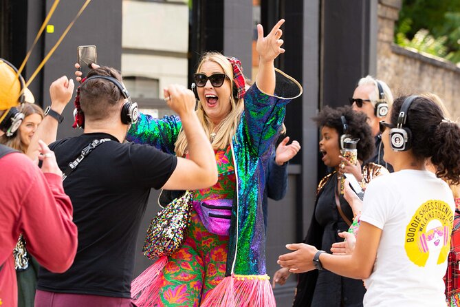 London Boogie Shoes Silent Disco Christmas Tour - Who will enjoy this one-hour evening walk