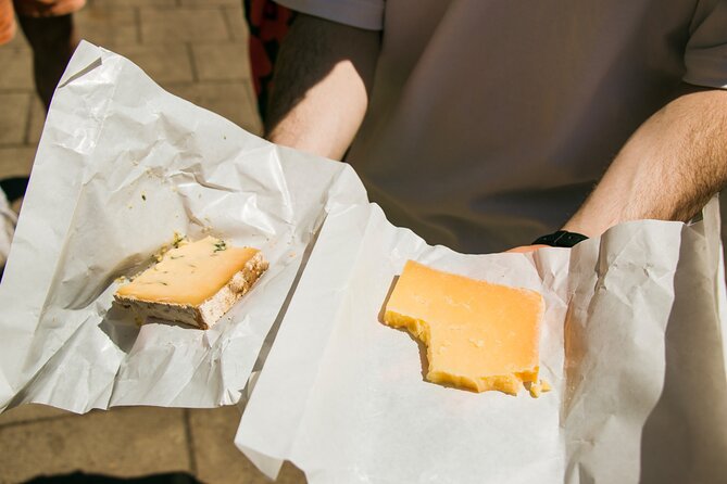 London Borough Market & London Bridge Food Tour - Starting outside the Market Porter