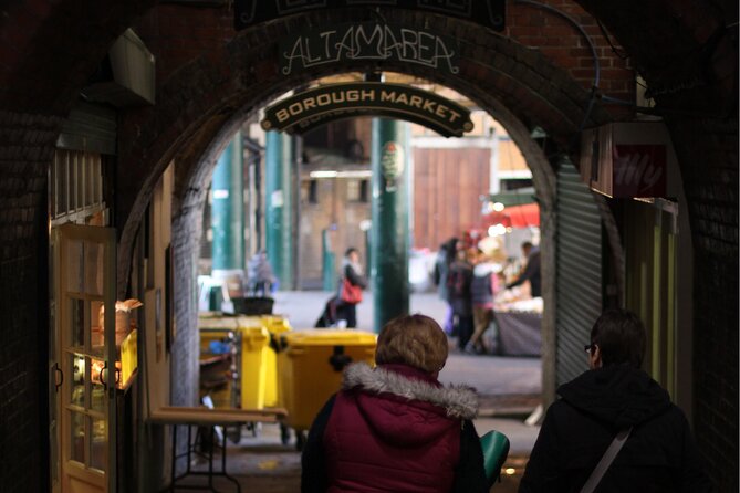 London Bridge Ghost Walking Tour - Crossbones Graveyard and the paupers’ dead