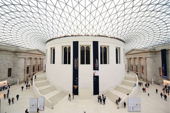 London: British Museum's English Audio Tour with Free Reservation - Starting with the Egyptian galleries