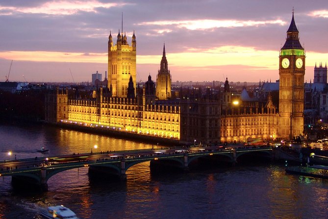 London by Night Independent Sightseeing Tour with Private Driver - Timing, traffic, and what three hours can cover