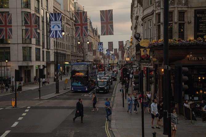 London by Night Sightseeing Open Top Bus Tour with Live Guide - The London Eye and the final city panorama