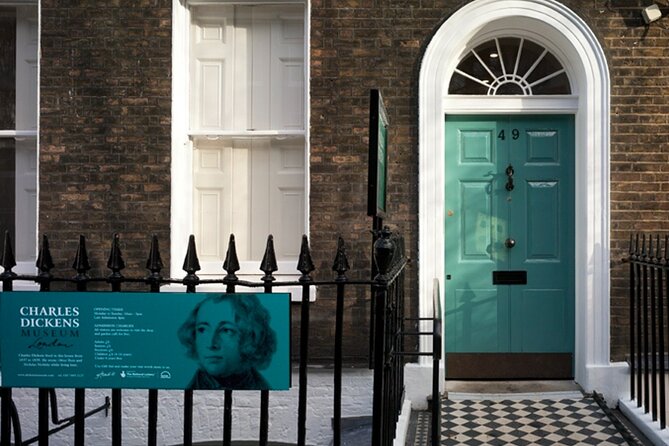London Charles Dickens Puzzle Questo and Self-Guided Tour - Starting at Charles Dickens’s Doughty Street home