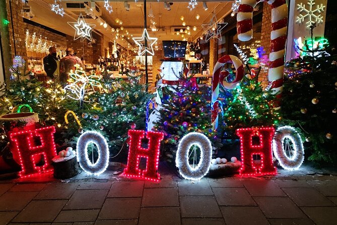 London Christmas Lights Bike Tour with Local Guide - Hyde Park and Bond Street: from open space to luxury shopping