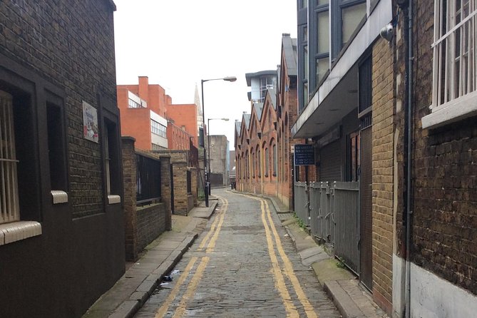 London Crimes And Punishment Private Walking Tour - Crossbones and the overlooked people of London