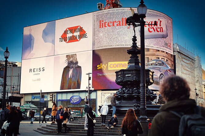 London Discovery by Day and by Night Hop-On Hop-off Tours - The night tour is scenic, but it is not hop-on, hop-off