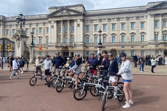 London E-Bike tour & Borough market - Westminster Abbey and the royal center