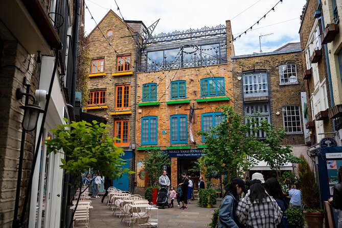 London Foodie Adventure:More than 10 dishes with Sherpa Food Tour - Neal’s Yard bao and a modern London bite