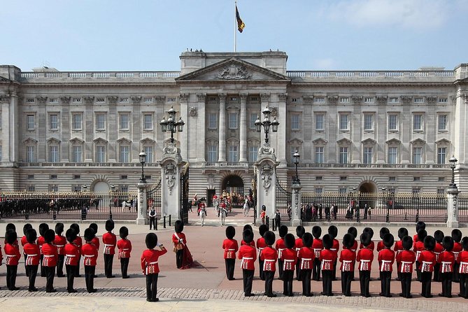 London Full Day Sightseeing Tour with London Eye - A fast start from Victoria at 8:00am