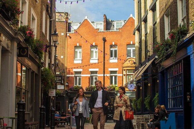 London Half Day Tour with a Local Guide: Private & Custom - Hackney and canal-side London