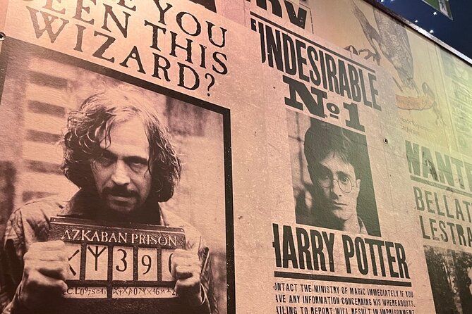 London: Harry Potter Walking Tour with Platform 9 3/4 - House of MinaLima and the craft behind the films