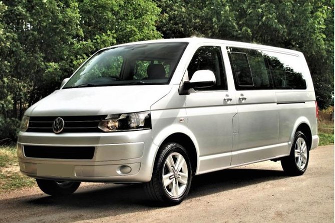 London Heathrow Airport Private Transfer Service To London - Important booking details for connecting flights