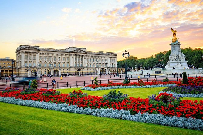 London Heathrow Stopover - Personalized Half-Day London Tour - Buckingham Palace, Westminster Abbey, and Tower Bridge
