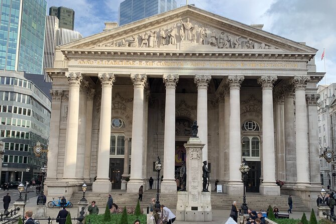 London Highlights Family-Friendly Walking Tour with Top Guide - What the private format is really worth
