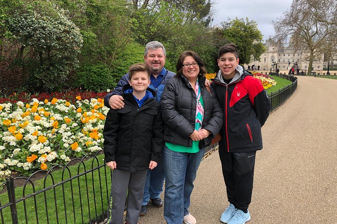 London Highlights Private Car with Driver Guide - Morning or afternoon: choosing your departure