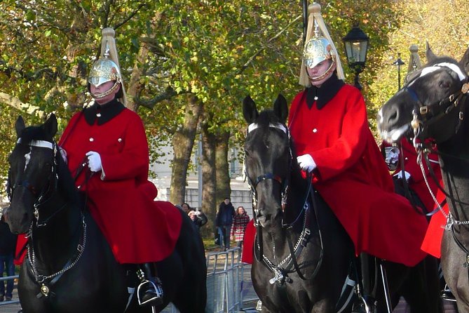 London in One Day: Small Group Walking Tour - See 30+ Sights - London Bridge and lunch at Borough Market
