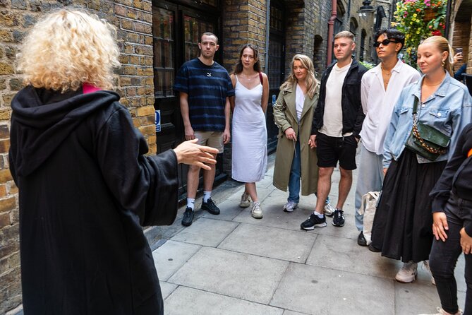 London: Interactive Harry Potter Walking Tour - Trafalgar Square offers the Gringotts connection