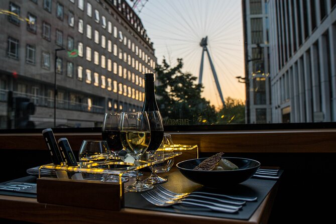 London Luxury Dinner Experience with Panoramic City Views - What the route shows you from Victoria Embankment