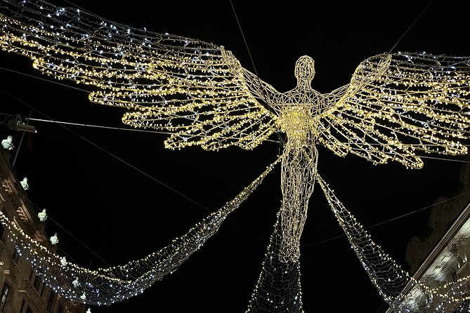London Magical Christmas Walking Tour with Guide - Soho, theatres, and a possible change of focus