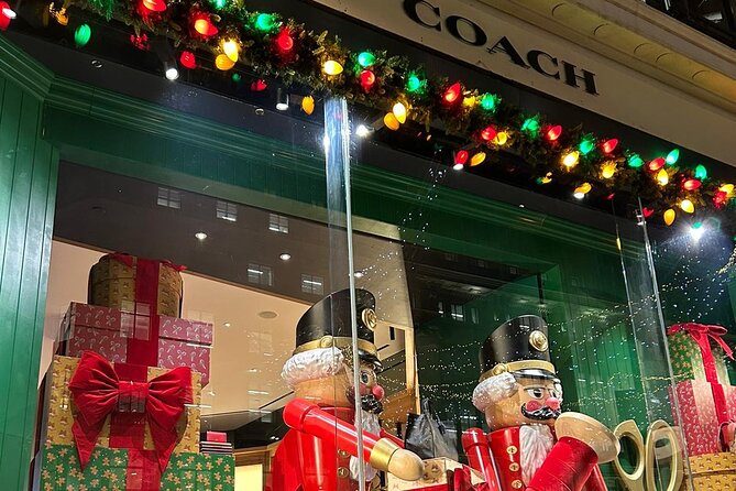 London Magical Christmas Walking Tour with Guide - Farm Street Church and the quieter side of Mayfair
