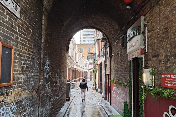 London Past & Present Backstreet Historical Tour - Borough Market Brings London’s Food Trade to Life