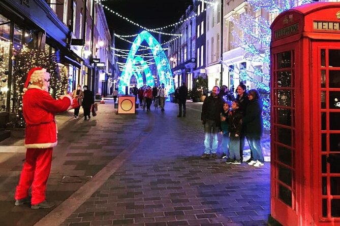 London Private Christmas Lights Taxi Tour with Pick Up - Oxford Street puts the lights over the shopping crowds