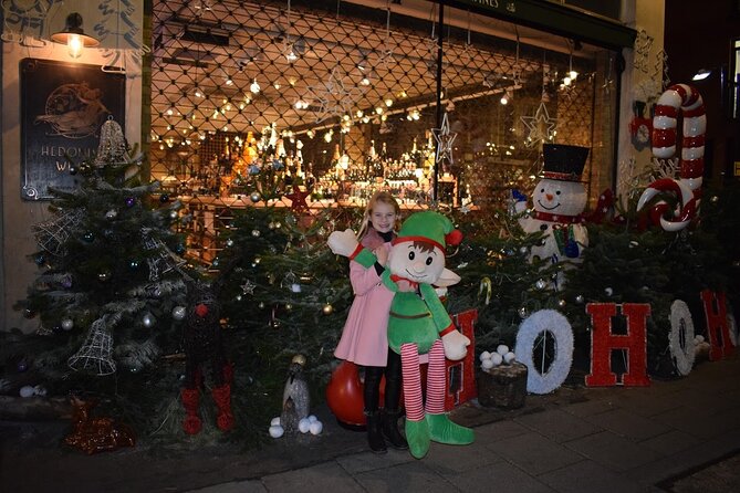 London Private Christmas Lights Taxi Tour with Pick Up - Bond Street adds polished window shopping