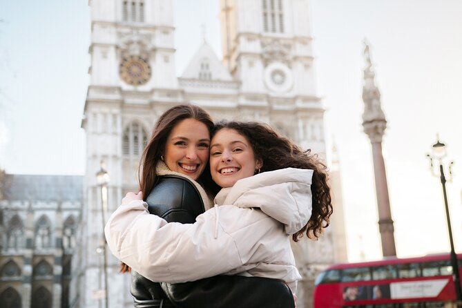 London: Private Landmarks with a Professional Photographer - Photo quality, delivery, and image selection