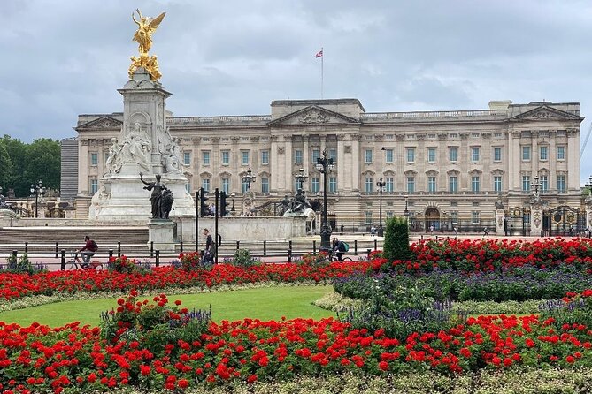 London Private Walking Tour with Brazilian Portuguese Guide - What the private format changes