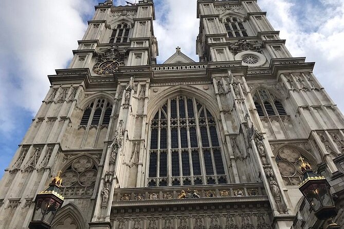 London Private Walking Tour with Brazilian Portuguese Guide - Buckingham Palace and St. James’s Park