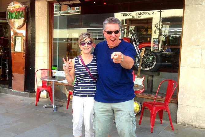 London Rock N Pop taxi Tour - The guide can shape the day