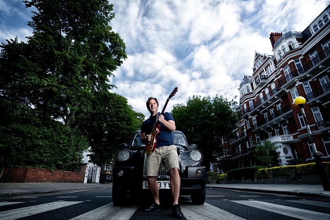 London Rock N Roll Beatles Private Black Cab Tour - Abbey Road: the essential Beatles photo stop