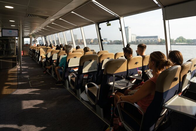 London Roundtrip Thames Cruise Uber Boat by Thames Clippers - Understanding the Central and East zone