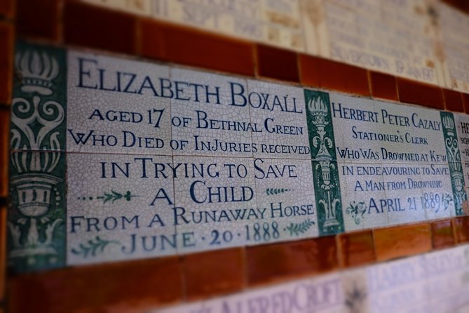 London's Hidden Gems and Secret History Private Guided Tour - The Bank of England, Royal Exchange, and Cornhill Devils