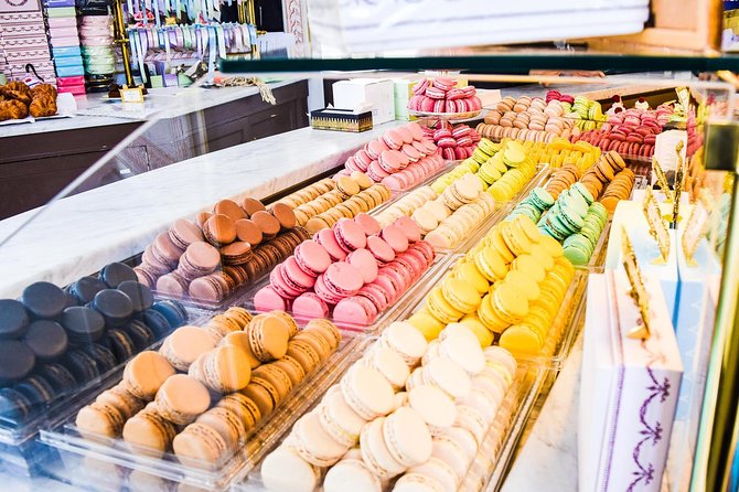 London’s Sweet Treats And Desserts Tour with a Local Tailored to Your Tastes - Walking, meeting points, and daily planning