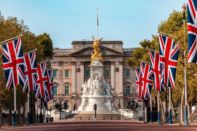 London sightseeing tour with a chauffeur driver - The British Museum and Covent Garden