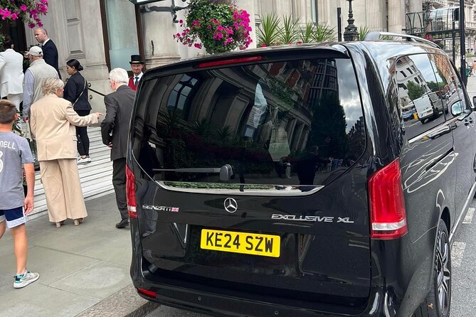London sightseeing tour with a chauffeur driver - What the driver adds to the day