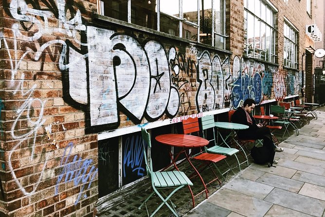 London Street Art Tour of the East End Semi-Private 12ppl Max - Starting Beside Liverpool Street Station