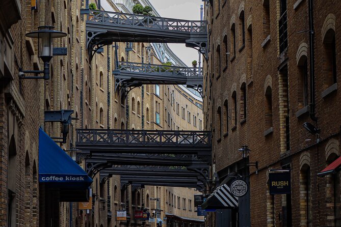 London through the lens: Iconic photo spots, hidden gems & food. - Millennium Bridge, alleyways, and less obvious views