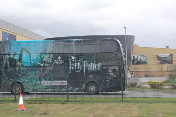 London to Harry Potter Studio Private Round-Trip Transfer - Why private transport helps families
