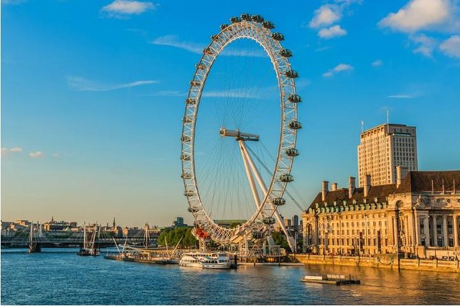 London to Southampton Cruise Port Including Stonehenge - Choosing the right vehicle for your group