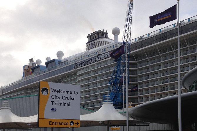 London to Southampton Cruise Terminals Private Port Transfer - What the vehicle experience is really like